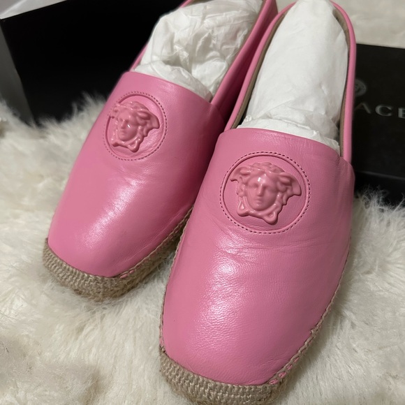 Versace Medusa Coated Canvas Espadrilles size 38 Baby Pink - Picture 2 of 6